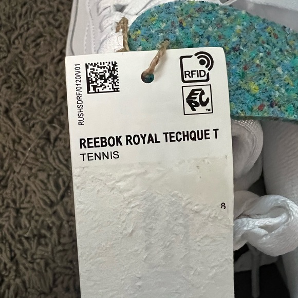 NWOB Reebok royal techque sneakers - Picture 2 of 5
